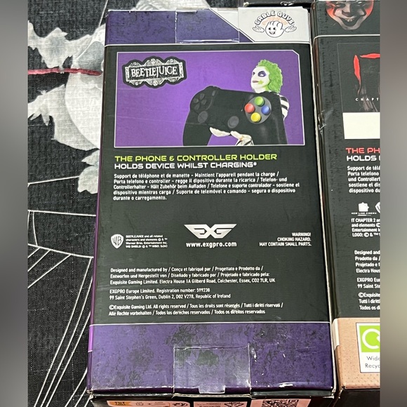 EXGPRO CHOOSE ONE: BEETLEJUICE JOKER BATMAN SALLY PHONE CONTROLLER HOLDER NIB - Picture 15 of 15